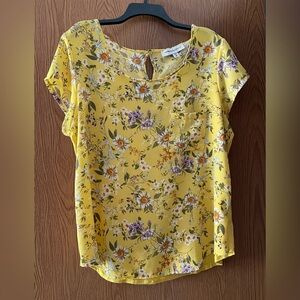 Tempted Hearts Floral Blouse
